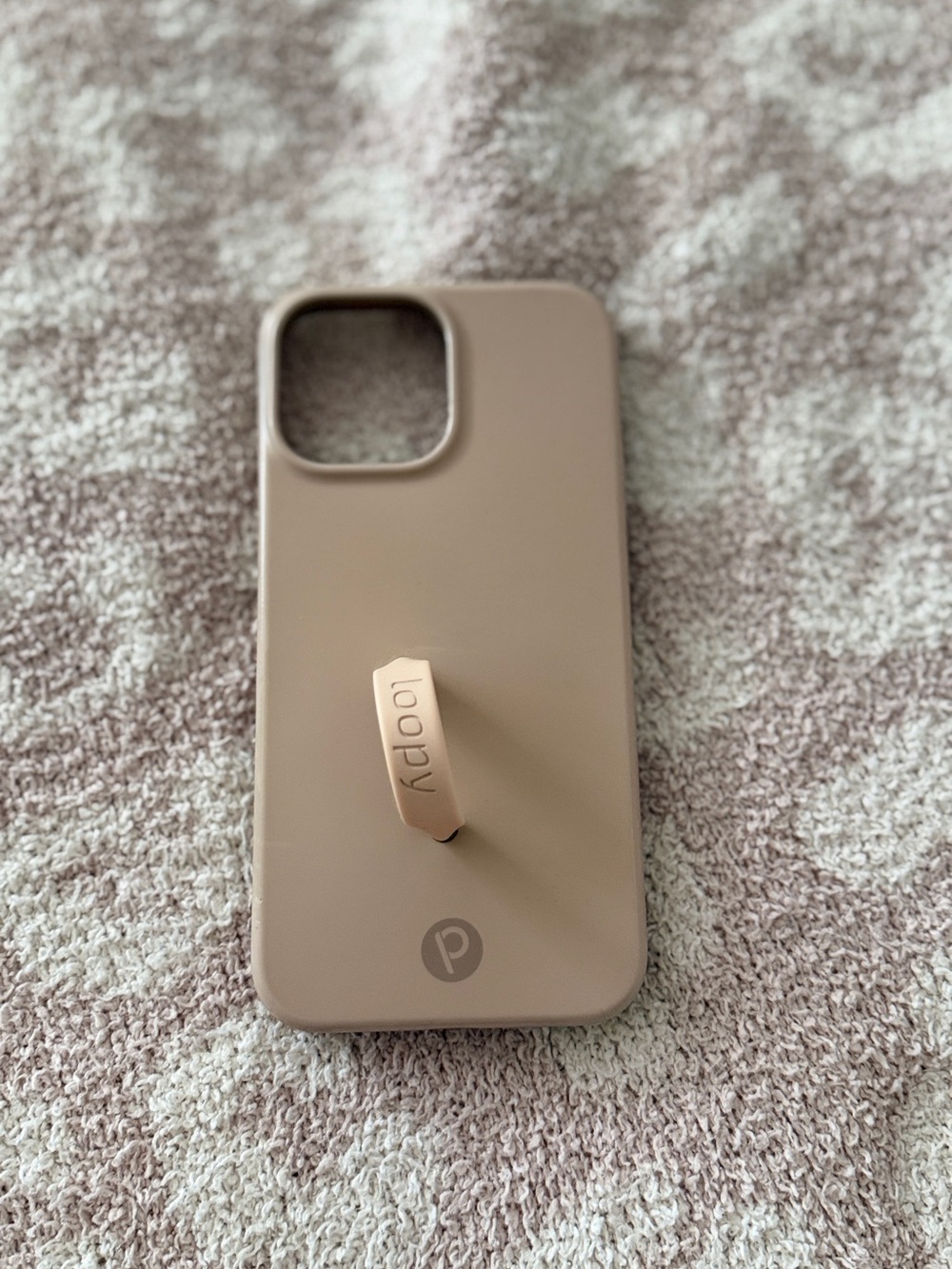 Loopy Case Silicone Phone Case Right Hand IPhone 13 Pro Max - Taupe